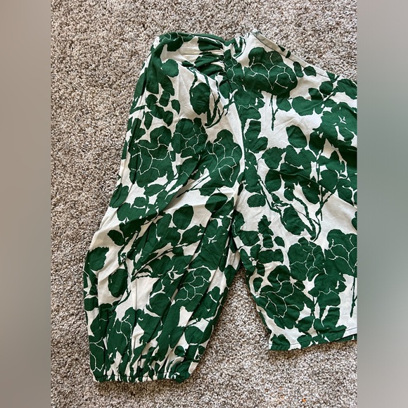 Off The Shoulder Top - Picture 2 of 3